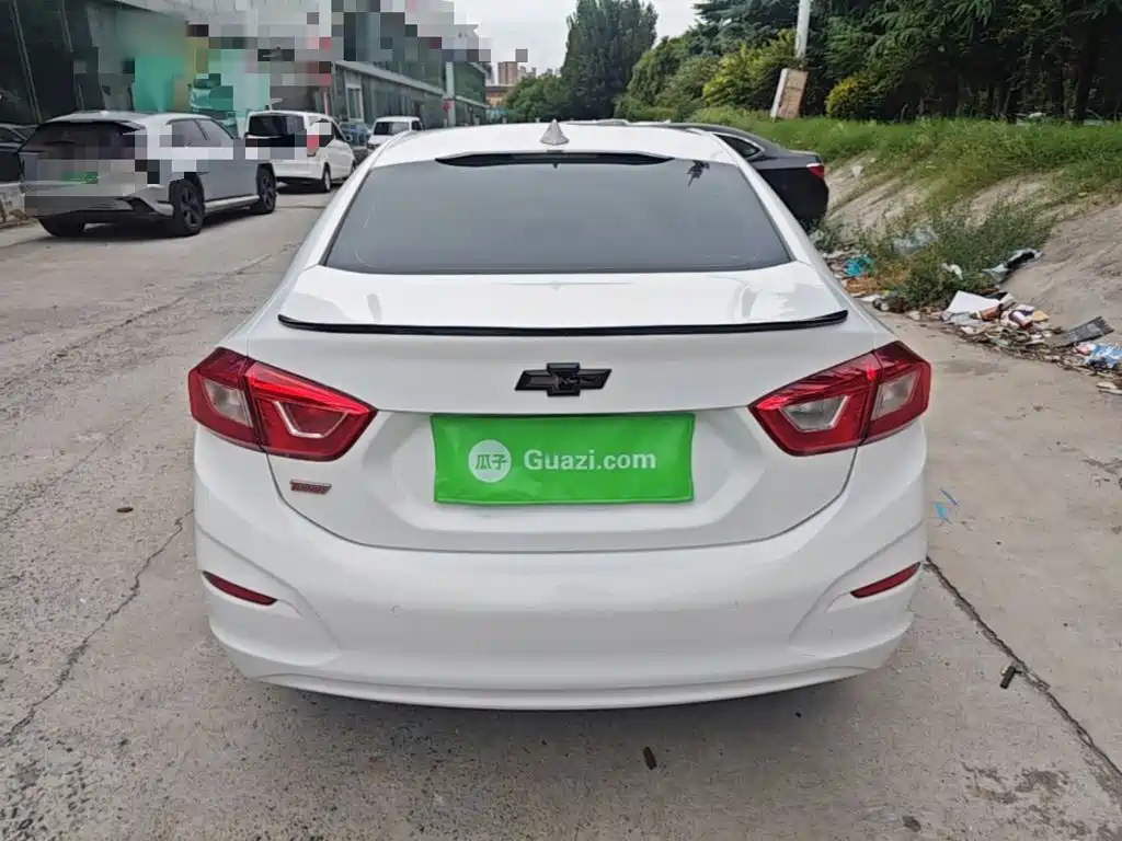 Chevrolet Cruze — миниатюра 6