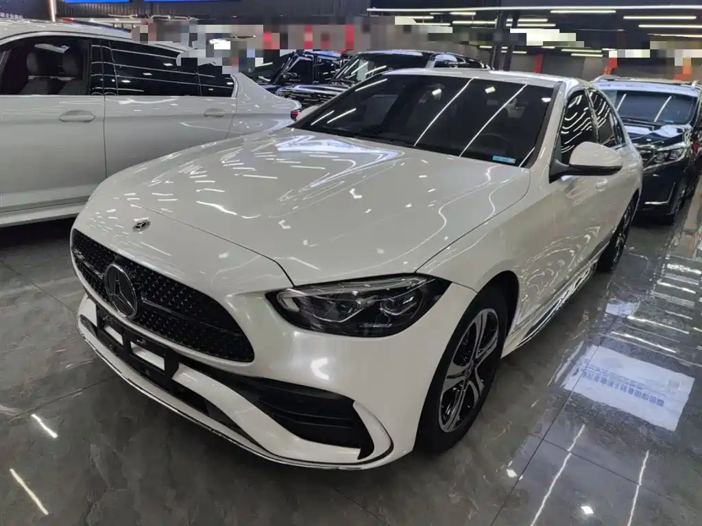 Mercedes-Benz C-Class 2022