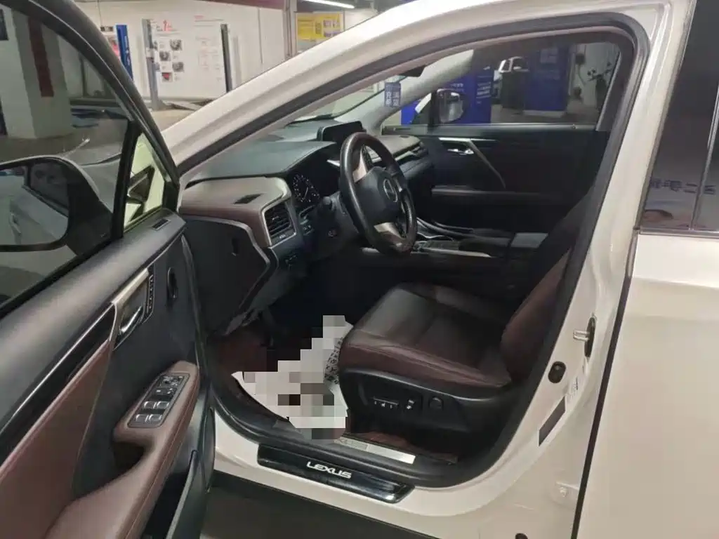 Lexus RX — миниатюра 3