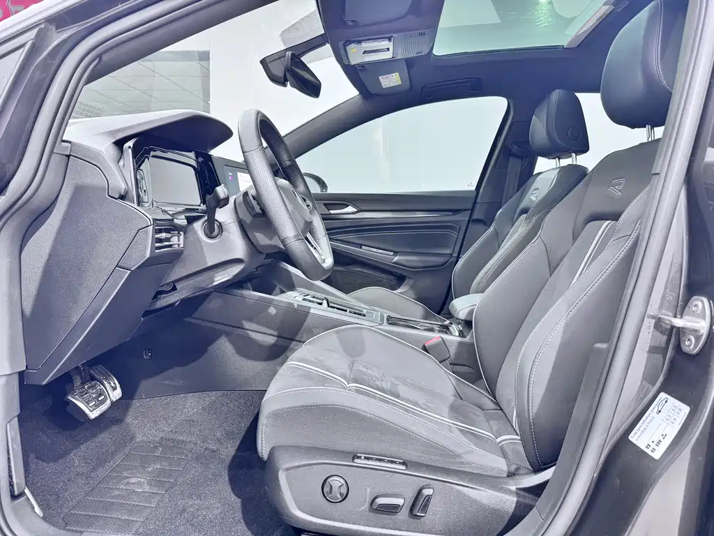 Volkswagen Golf — миниатюра 7