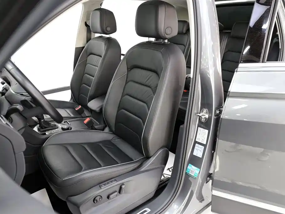 Volkswagen Tiguan 2018 330TSI