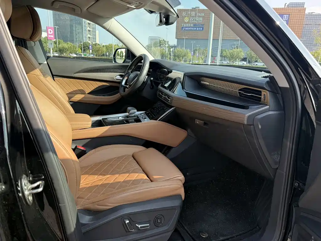 Audi Q6 — миниатюра 10