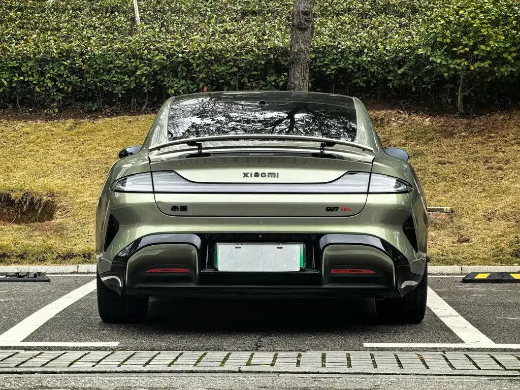 XIAOMI CAR XIAOMI SU7