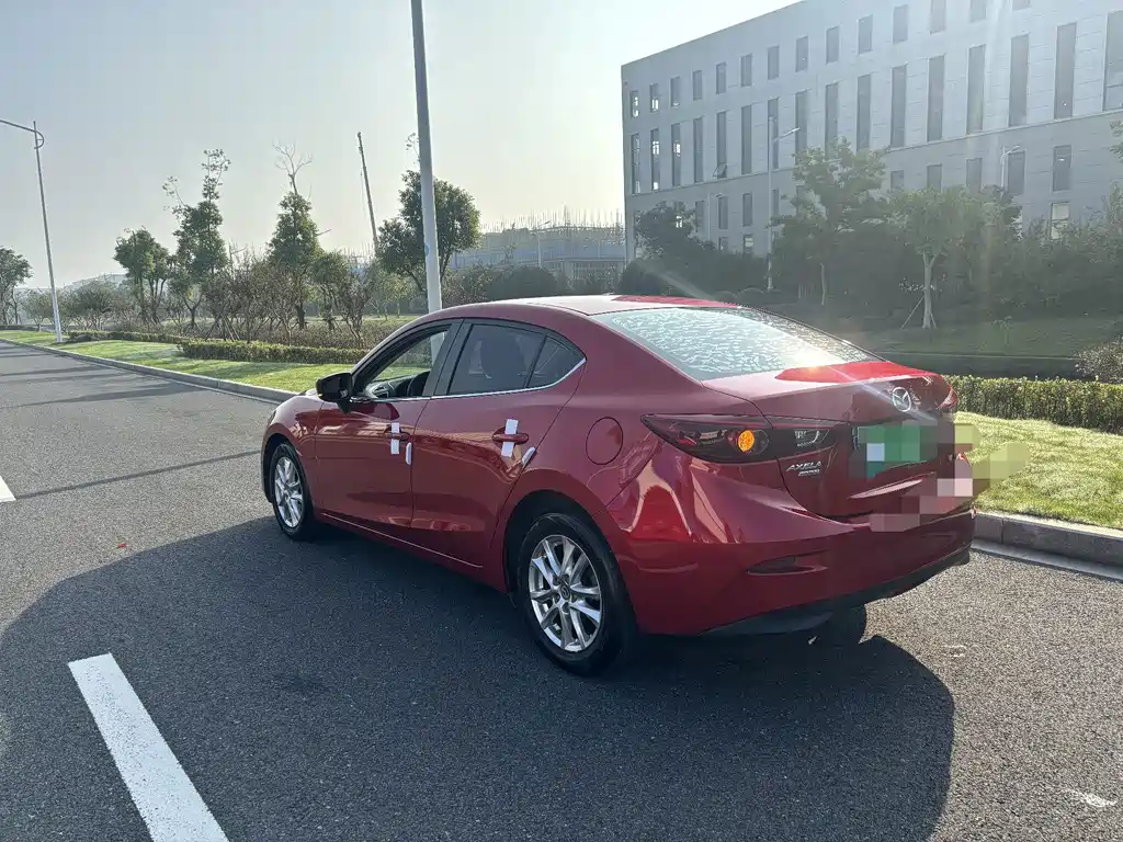 Mazda 3 Axela — миниатюра 11