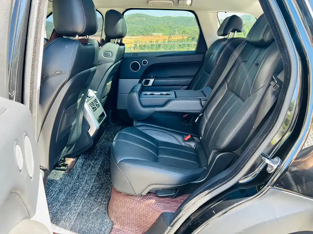 Land Rover Sport — миниатюра 12