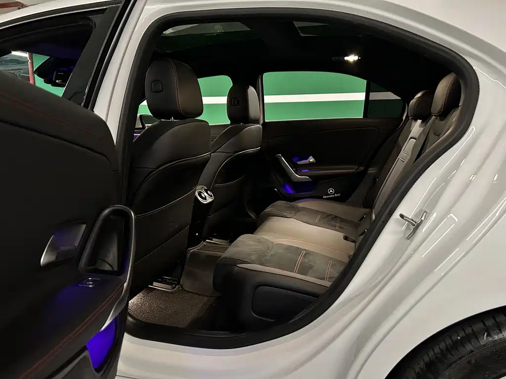 MERCEDES-BENZ A CLASS