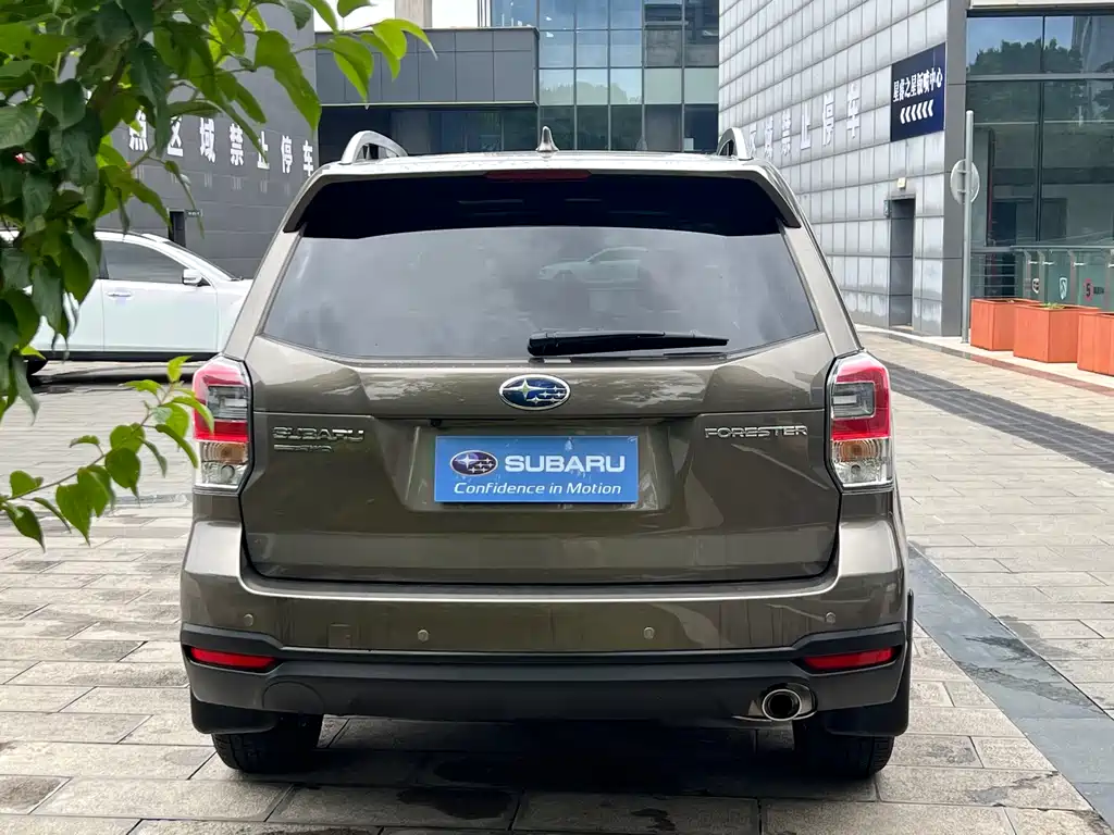 Subaru Forester 2016 2.5i Luxury