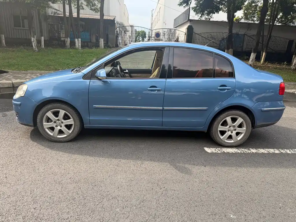 Volkswagen Polo — миниатюра 4