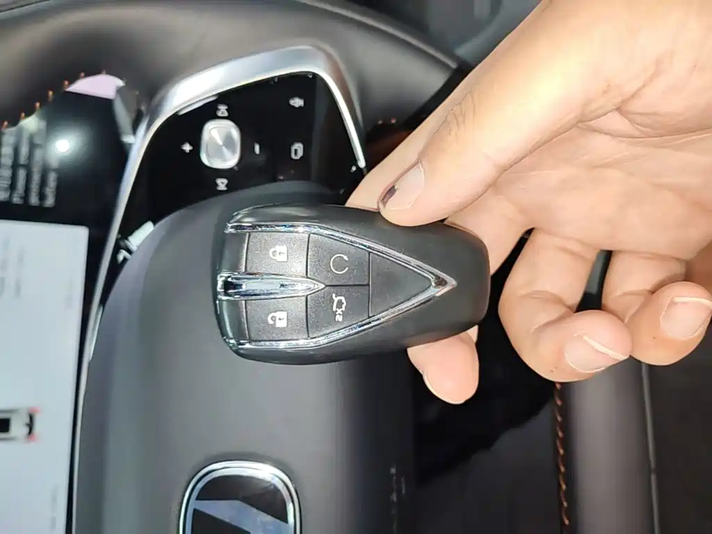 Changan Changan CS75PLUS — миниатюра 9