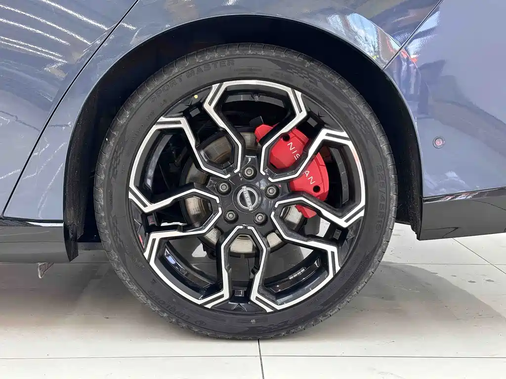 Nissan N7 — миниатюра 7