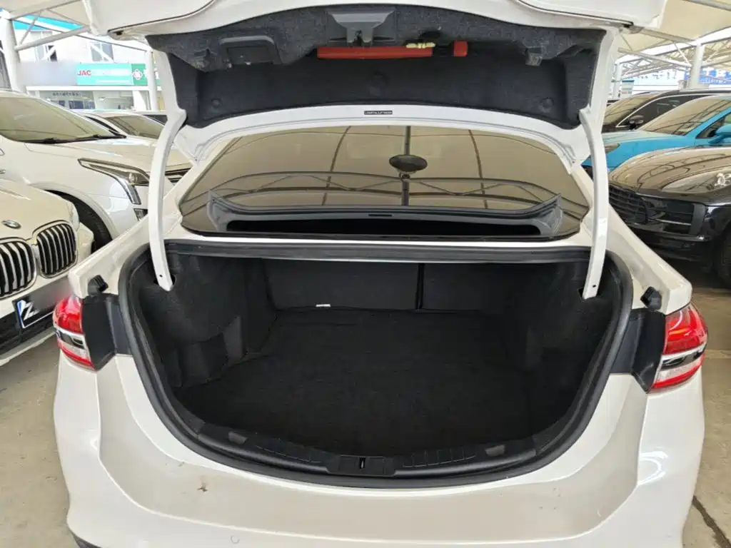 Ford Mondeo — миниатюра 19