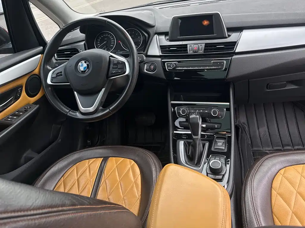 BMW 2 SERIES STATION WAGON