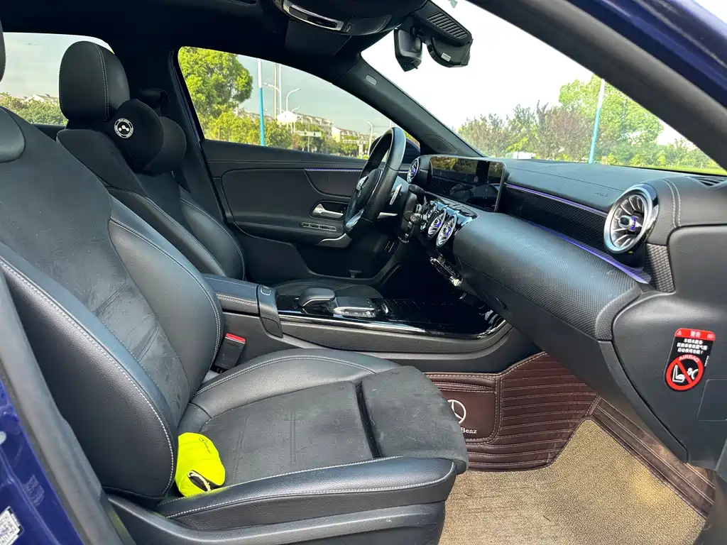 Mercedes-Benz A-Class — миниатюра 12