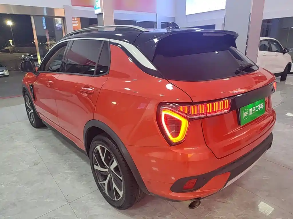 Lynk & Co 01 — миниатюра 5