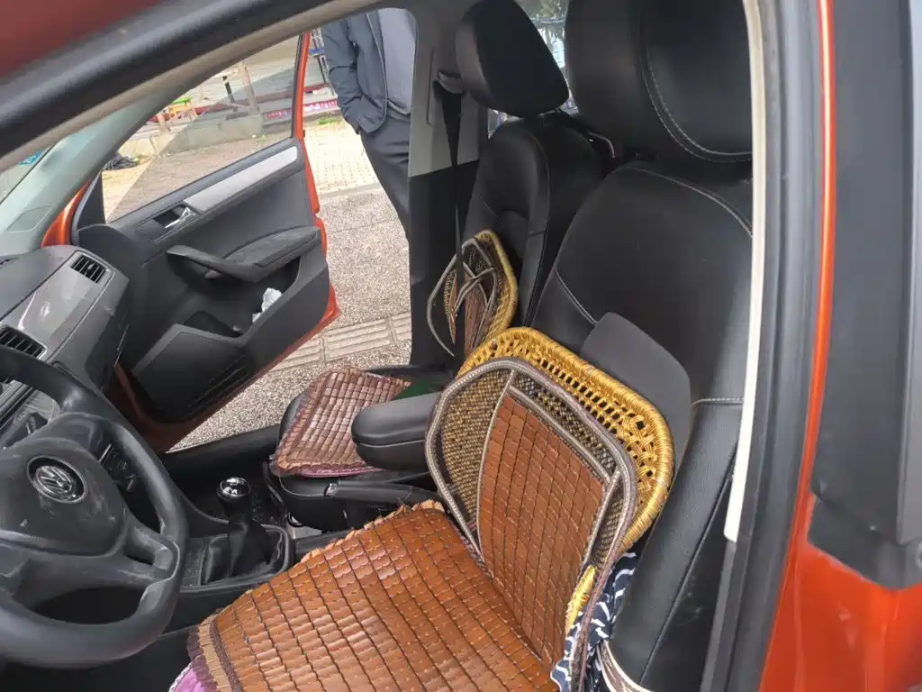 Volkswagen Santana — миниатюра 8