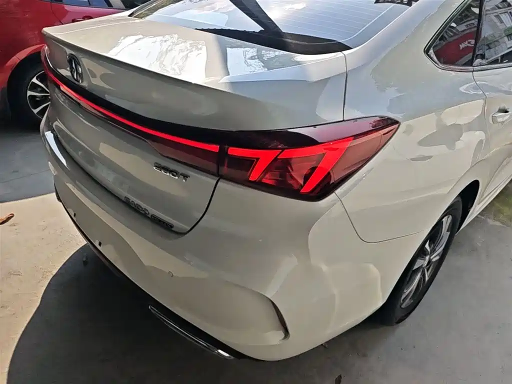 Changan Eado 2023 Enjoy PLUS NE 1.4T GDI DCT Luxury
