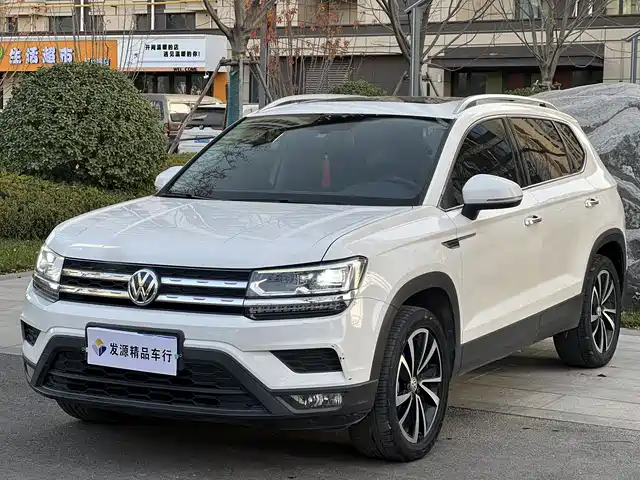 VOLKSWAGEN TUYUE