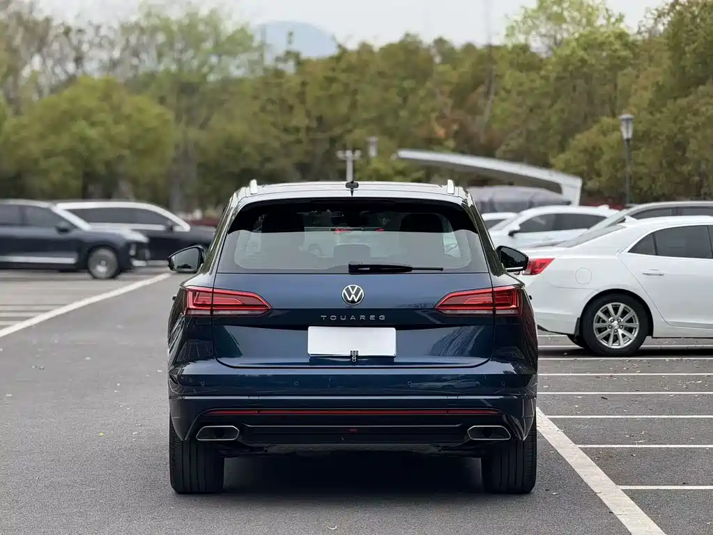 Volkswagen Touareg — миниатюра 5