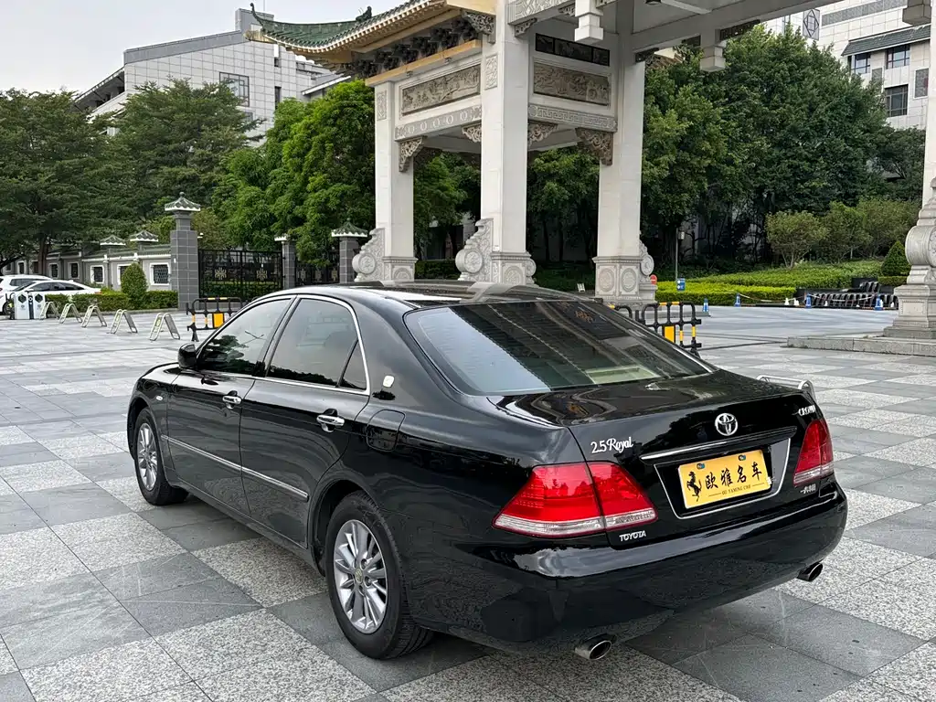 Toyota Crown 2009 2.5L Royal