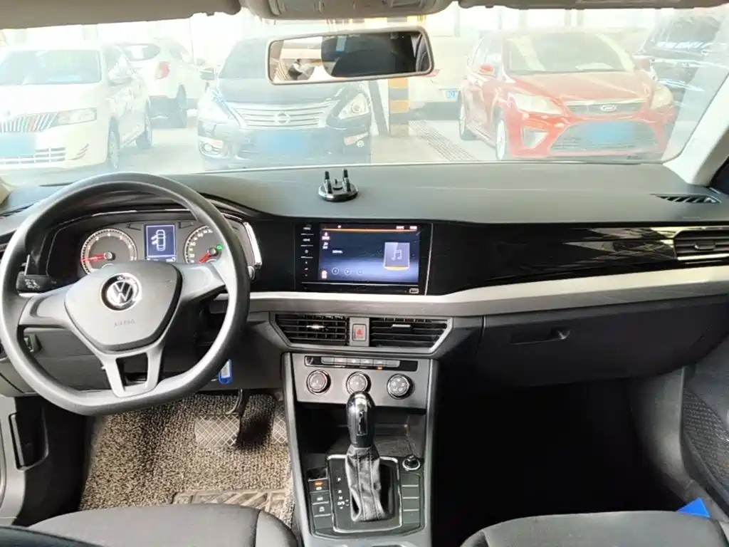 Volkswagen Bora 2021 1.5L AT Fashion Smart Connect