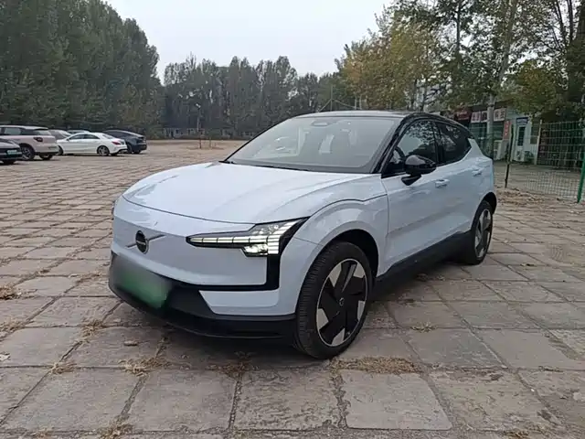 Volvo EX30