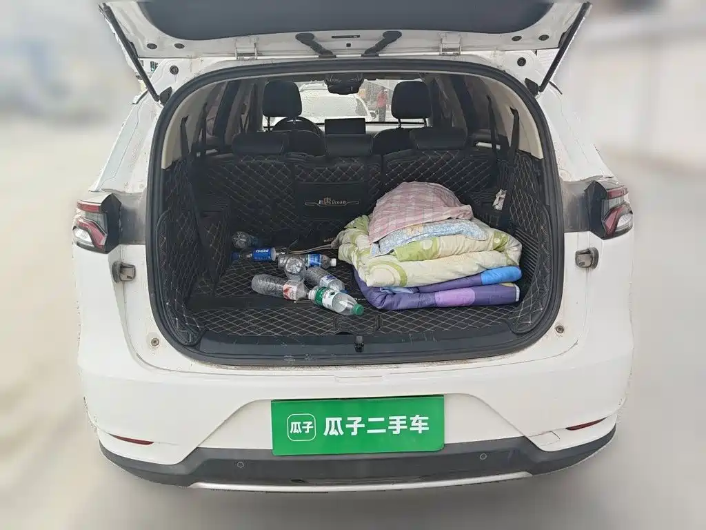BYD Tang — миниатюра 15