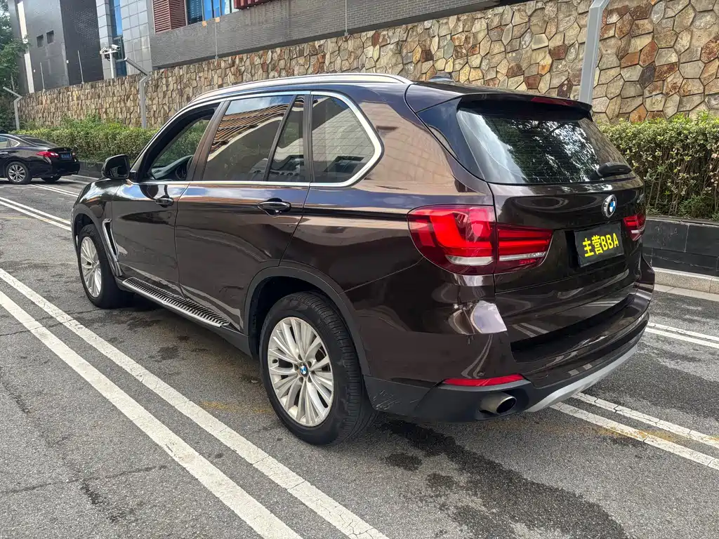 BMW X5 (Import) — миниатюра 20