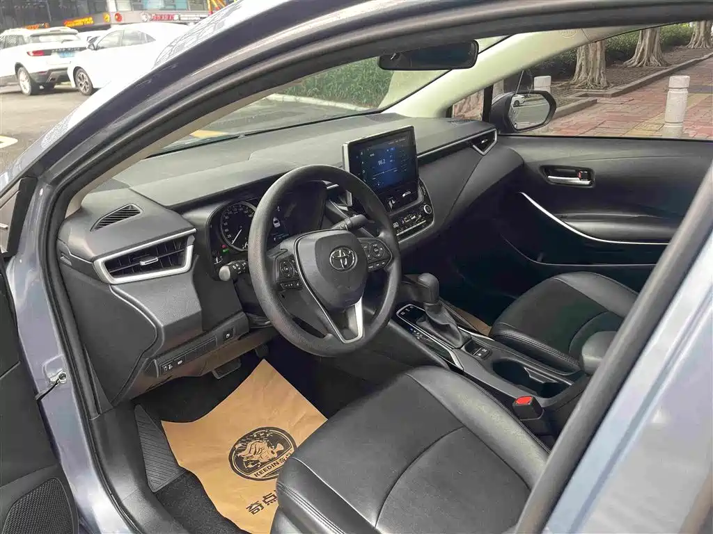 Toyota Corolla — миниатюра 10