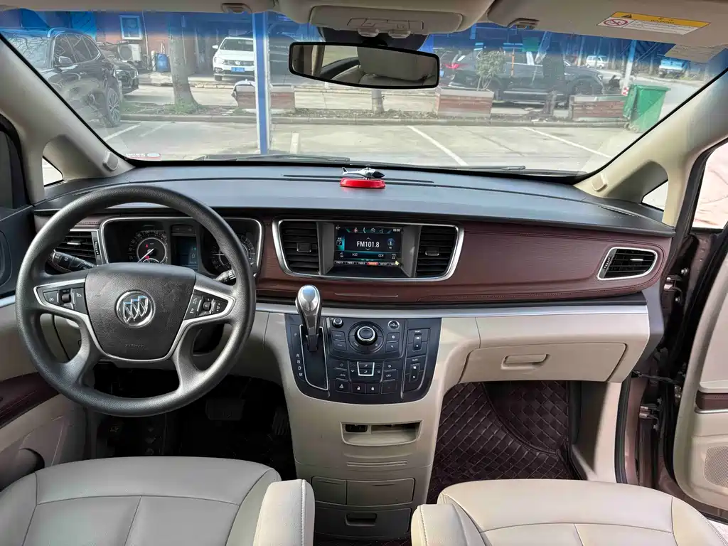Buick GL8 2018 28T Comfort VI