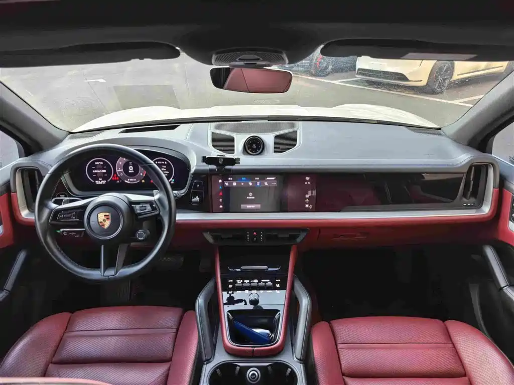 Porsche Cayenne — миниатюра 8