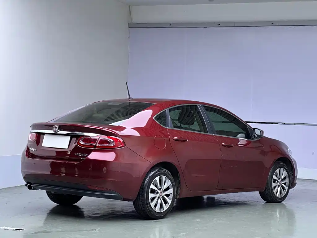 Fiat Viaggio — миниатюра 6