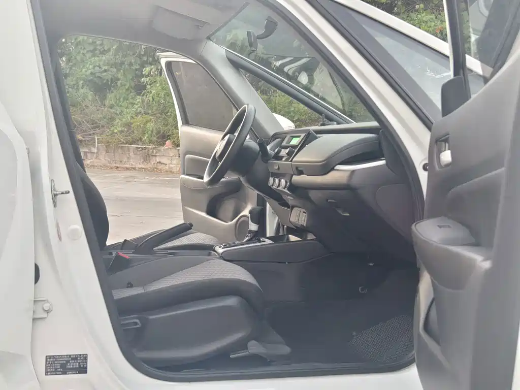 Honda Fit — миниатюра 7