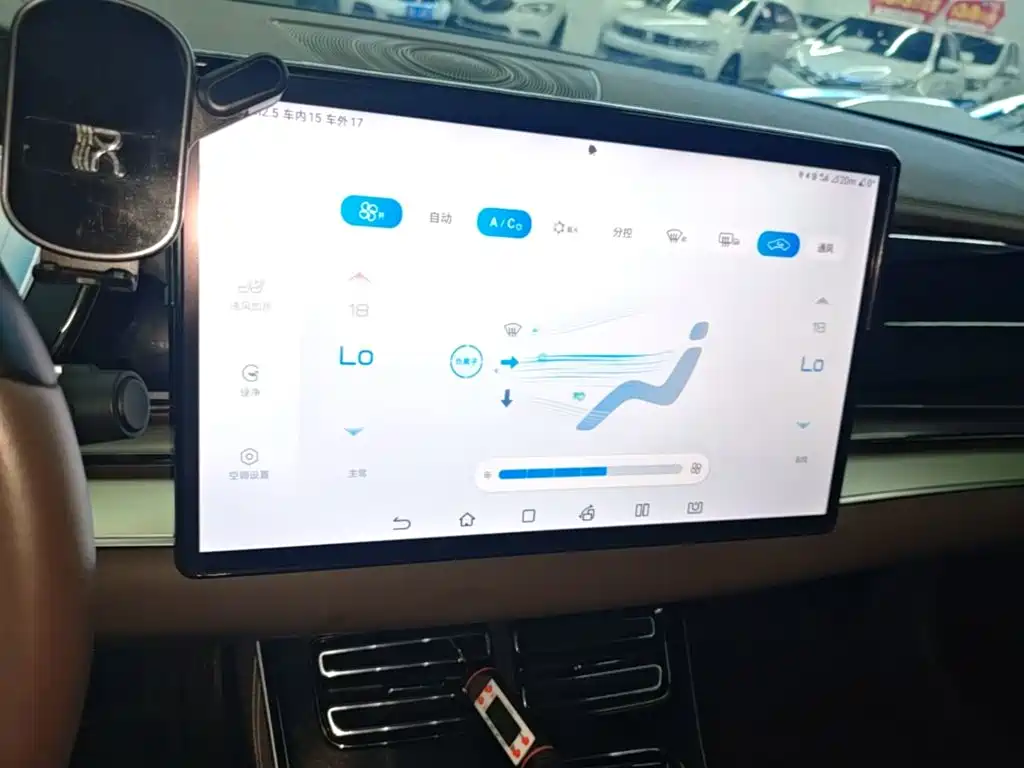 BYD Han — миниатюра 13
