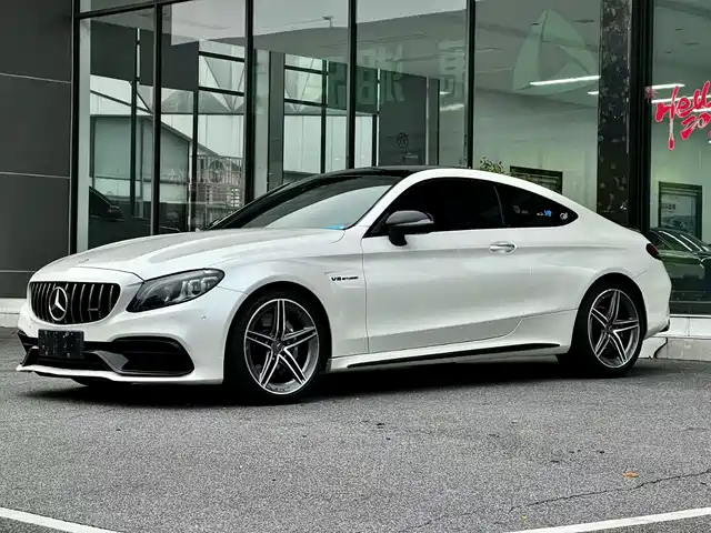 MERCEDES-BENZ C CLASS AMG