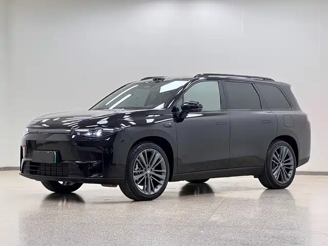 2025 Leapmotor C16