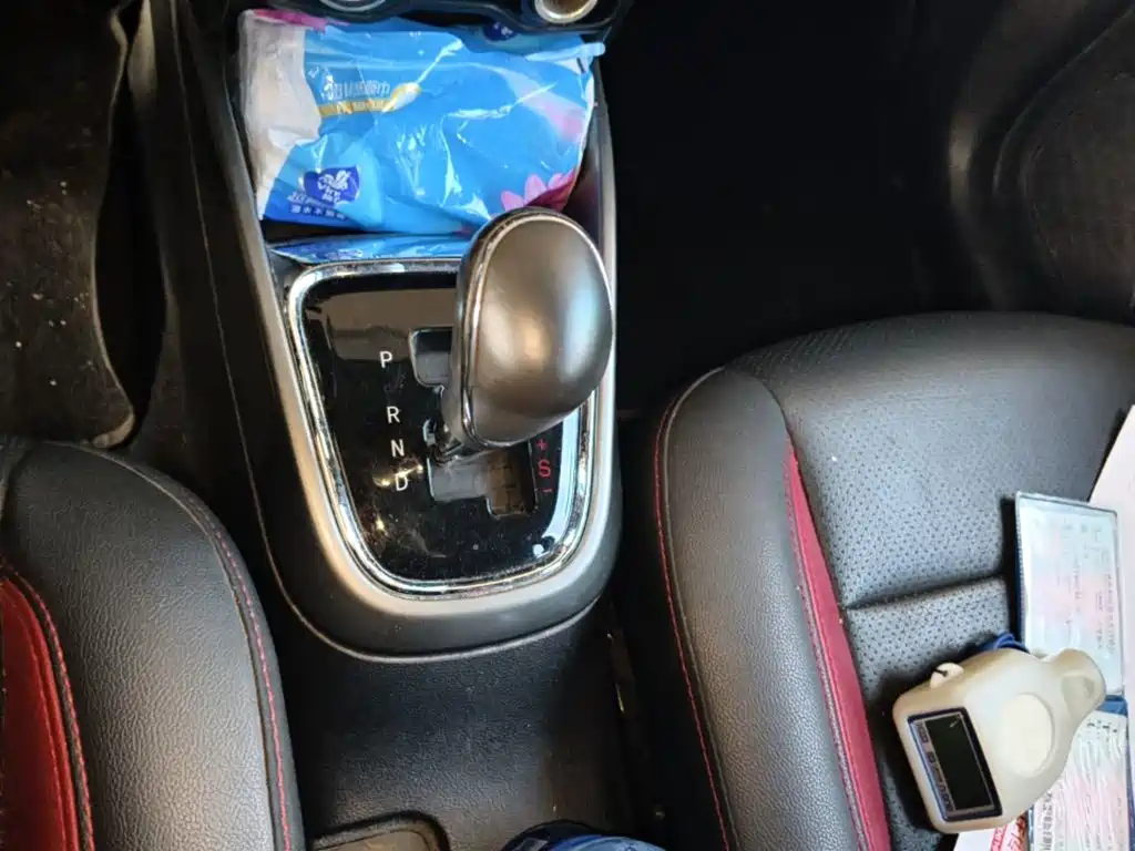 Changan CS15 — миниатюра 19