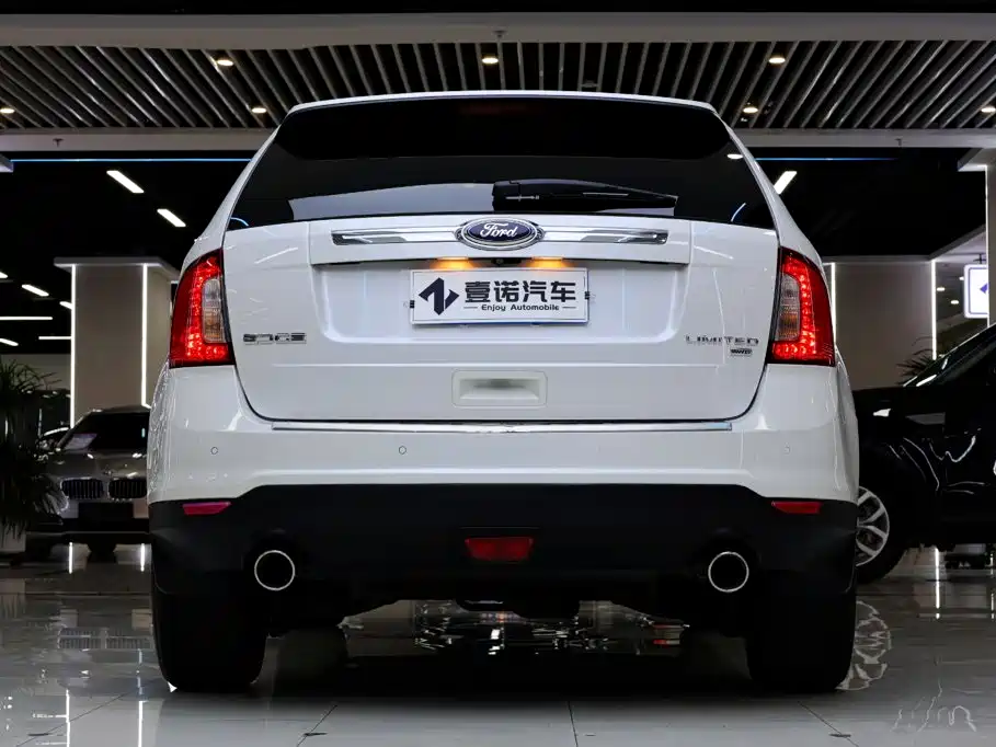 Ford Edge (Import) — миниатюра 7