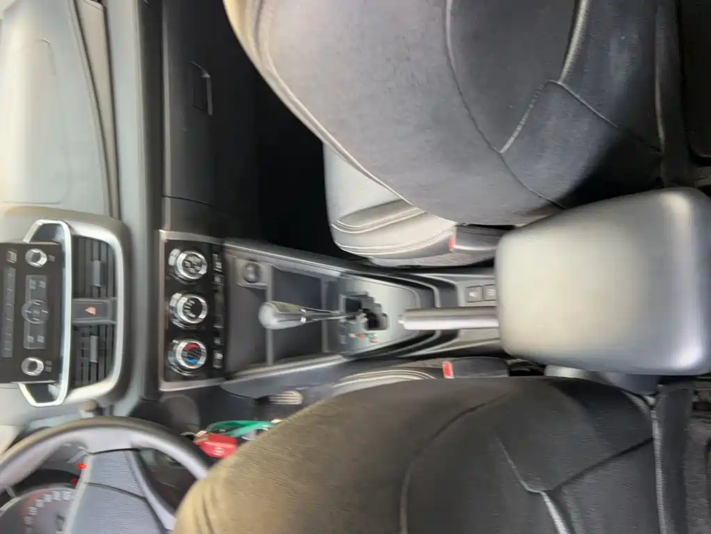 Toyota Yaris L — миниатюра 12