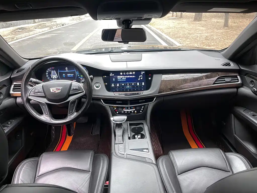 CADILLAC CT6