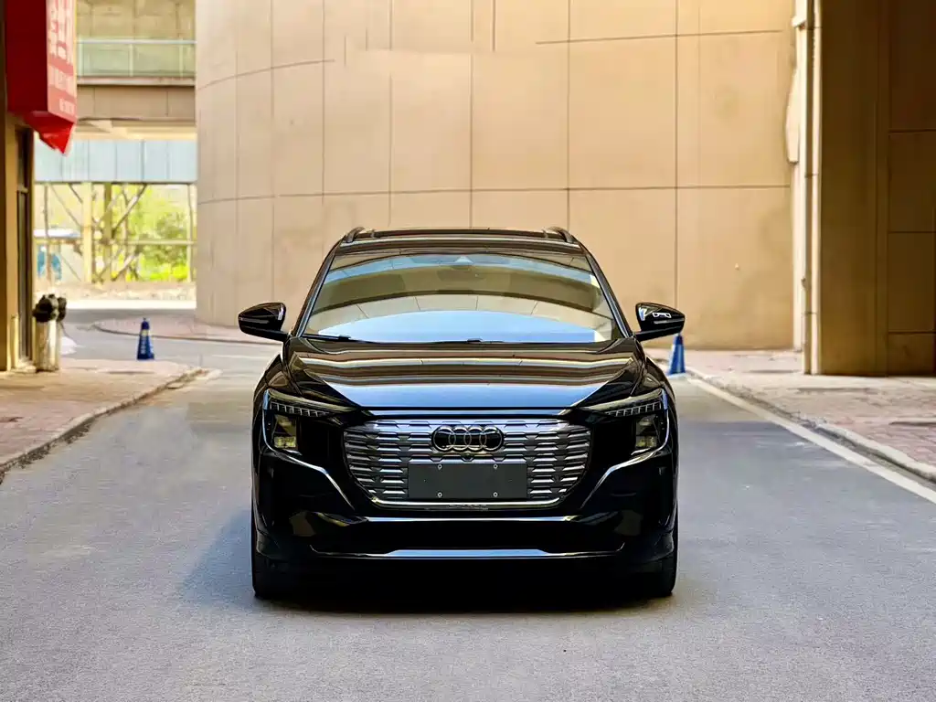 Audi Q5 e-tron 2023 40 e-tron
