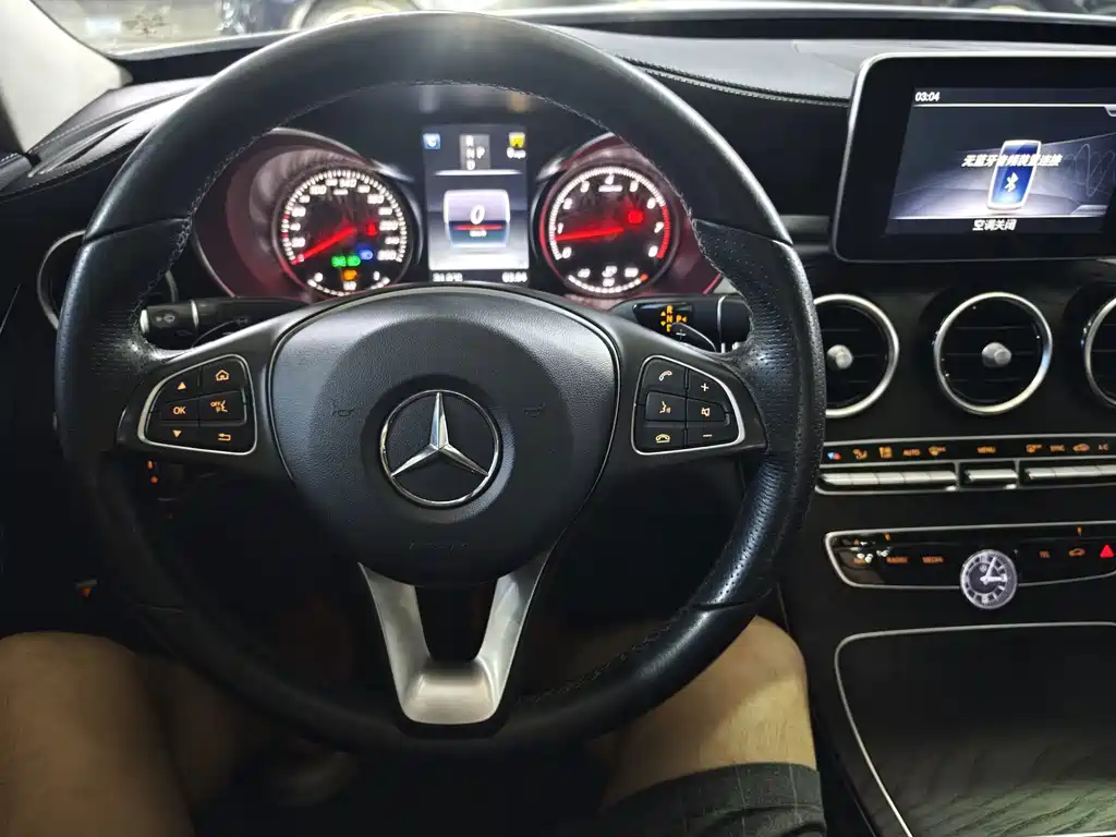 Mercedes-Benz C-Class — миниатюра 14
