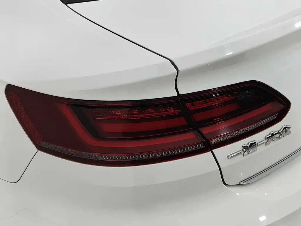 Volkswagen FAW - Passat CC CC 2020 330TSI VI