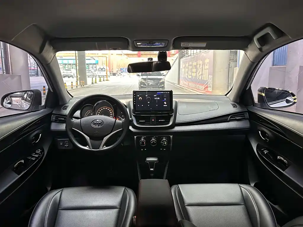 TOYOTA YARIS L ZHIXUAN