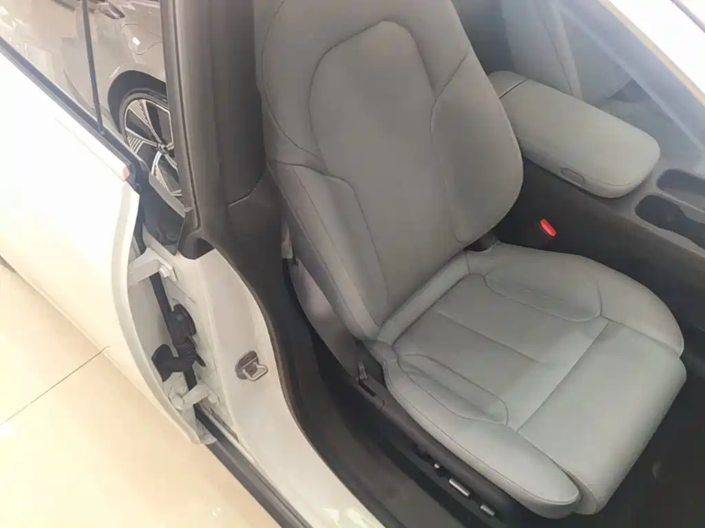 NIO ET5T — миниатюра 25