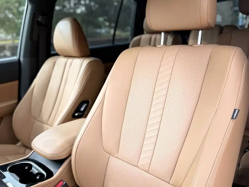 Li Auto Li ONE — миниатюра 12