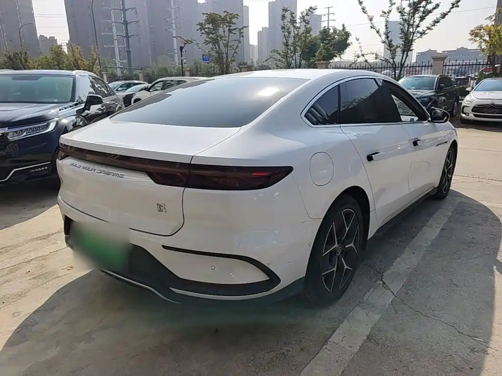 BYD Han — миниатюра 7