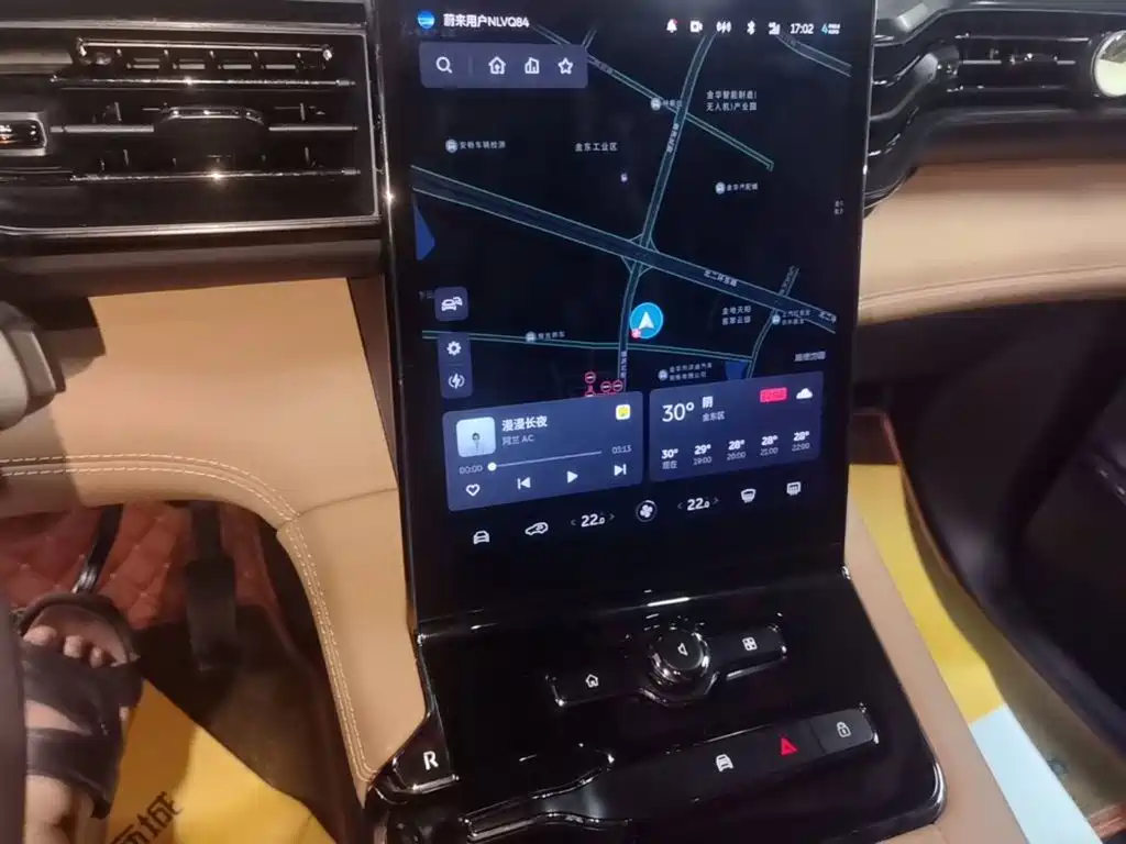 NIO ES8 — миниатюра 13