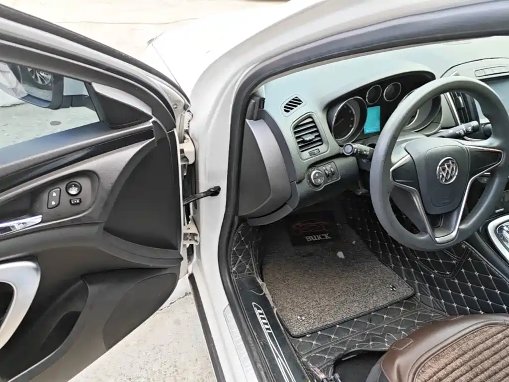 Buick Regal — миниатюра 16
