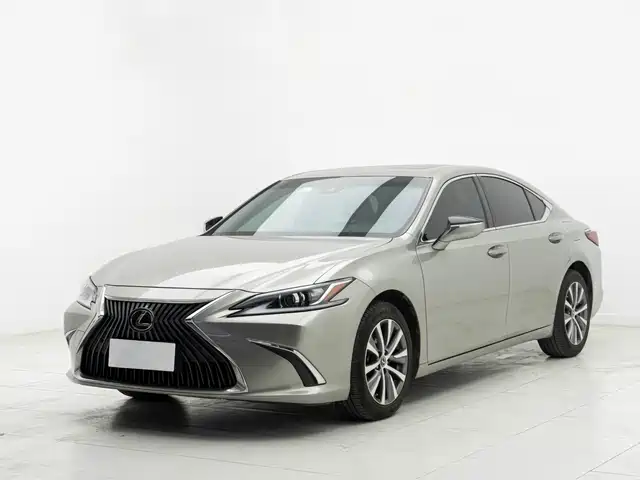 LEXUS ES 2021