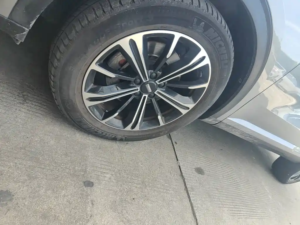Wey Wey VV6 — миниатюра 23